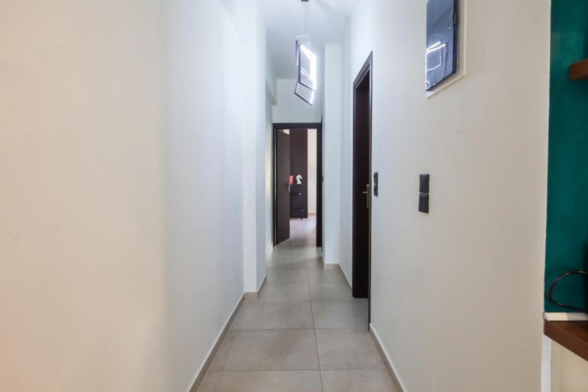 Beautiful Elegant Apartment Next To Monastiraki Athena Bagian luar foto